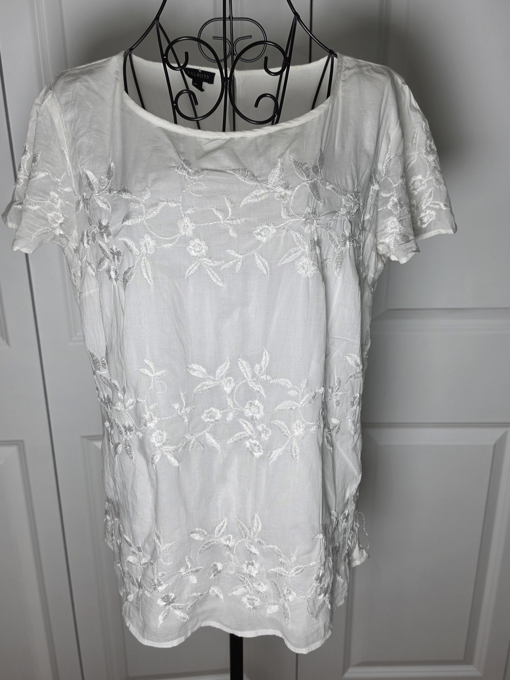 Talbots White Embroidered  Top Cottage Coastal Summer Large